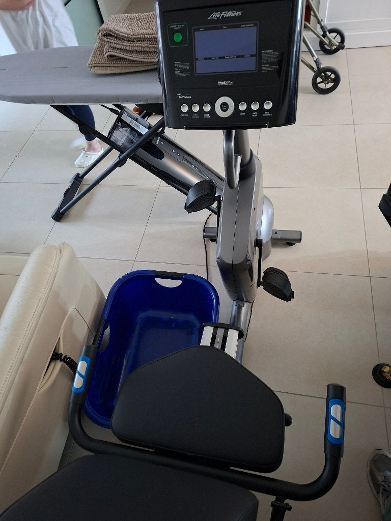 Hometrainer, Ophalen, Zo goed als nieuw, Benen, Hometrainer