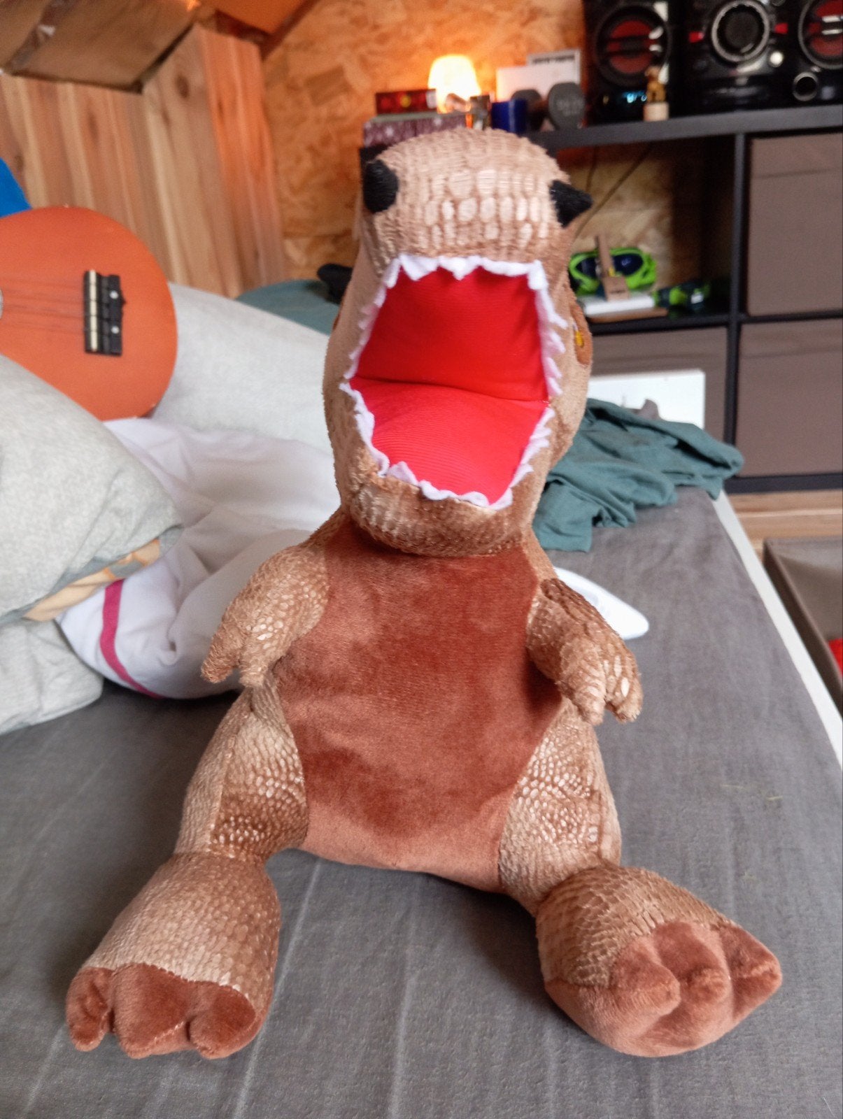 dino knuffel, Ophalen, Zo goed als nieuw, Bruin, Dinosaurus