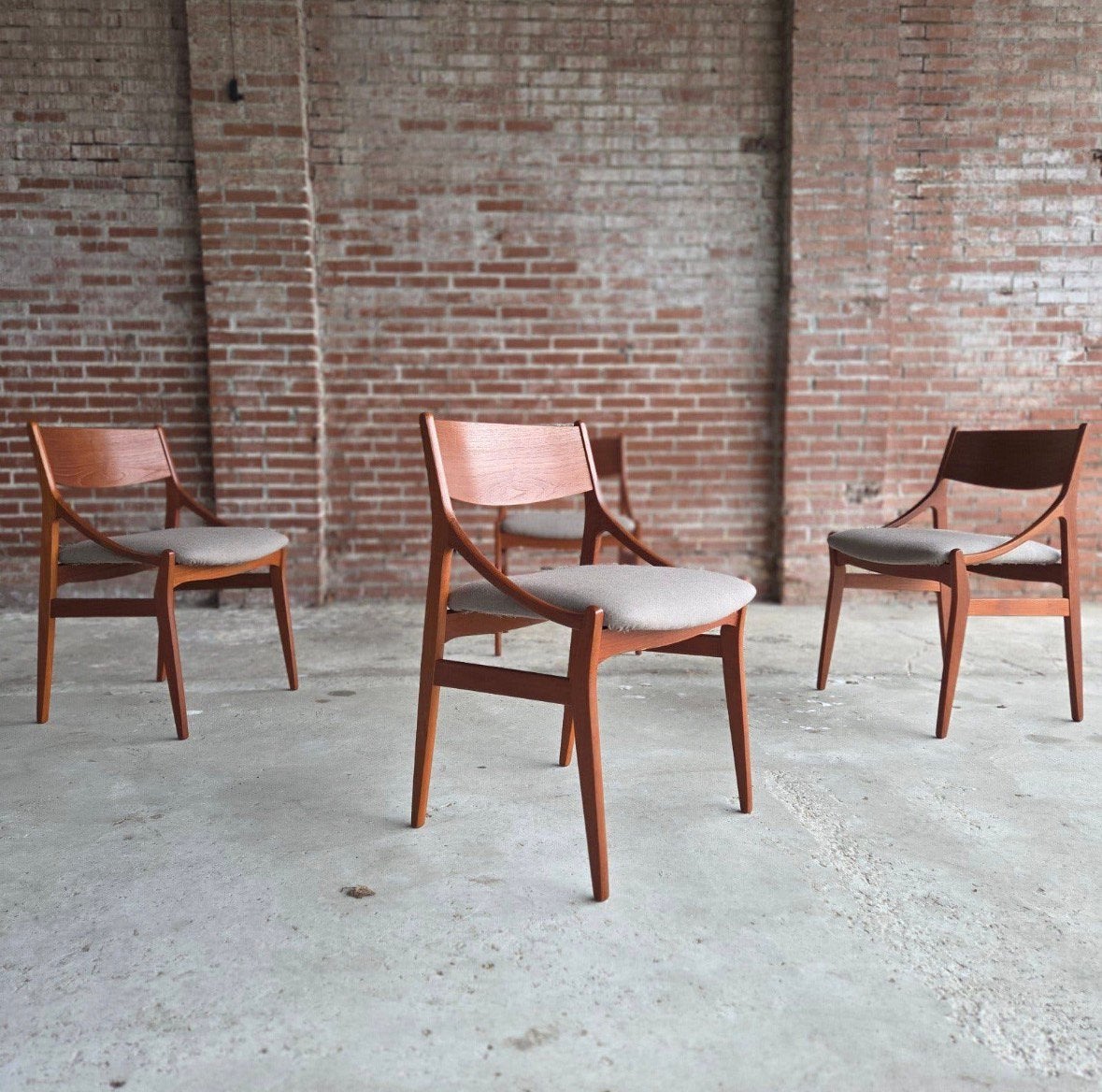 4 chaises de salle à manger danoises Vestervig Eriksen 1960, Enlèvement