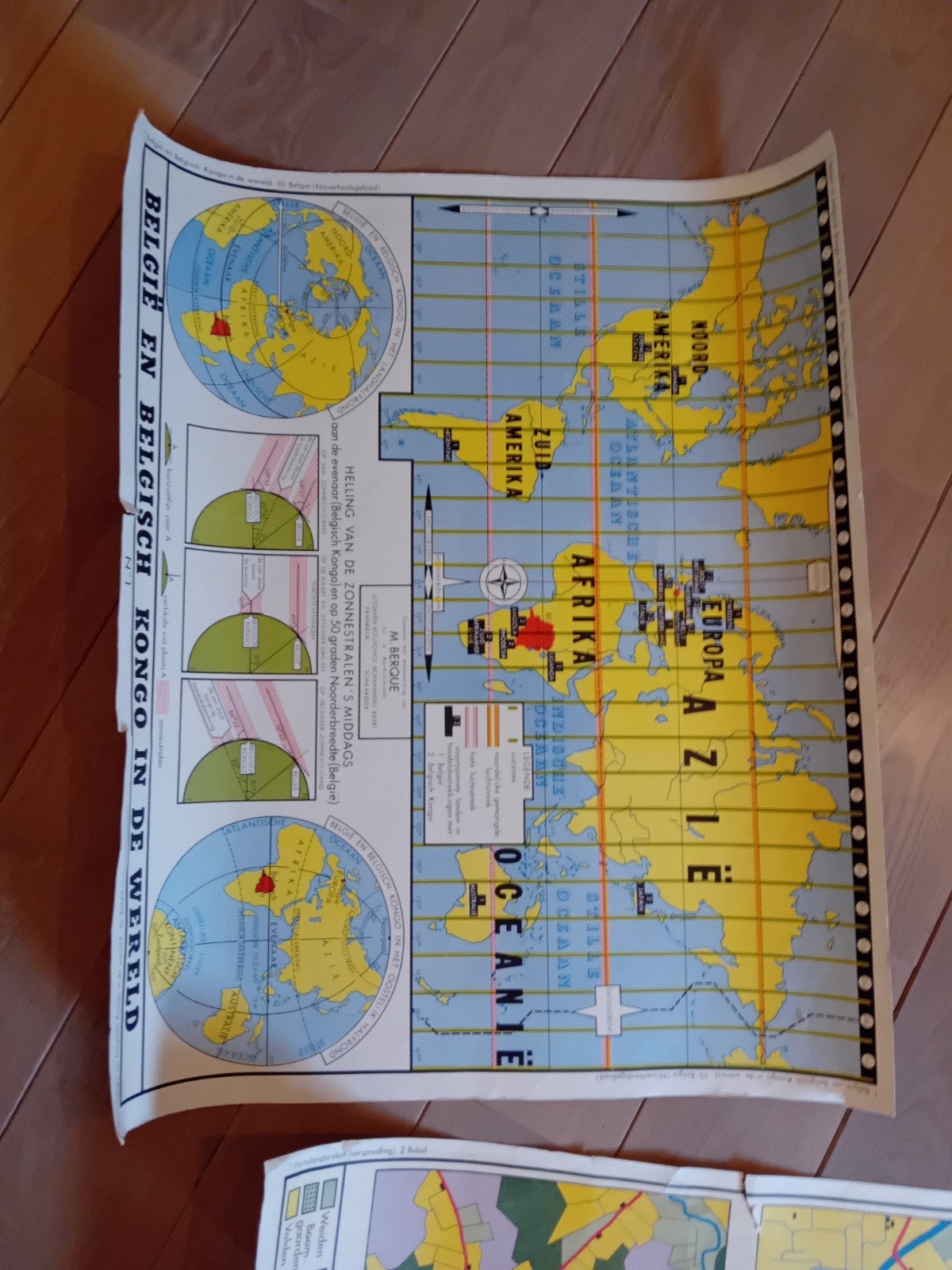 3 oude schoolkaarten, Antiquités & Art, Antiquités | Cartes scolaires, Enlèvement