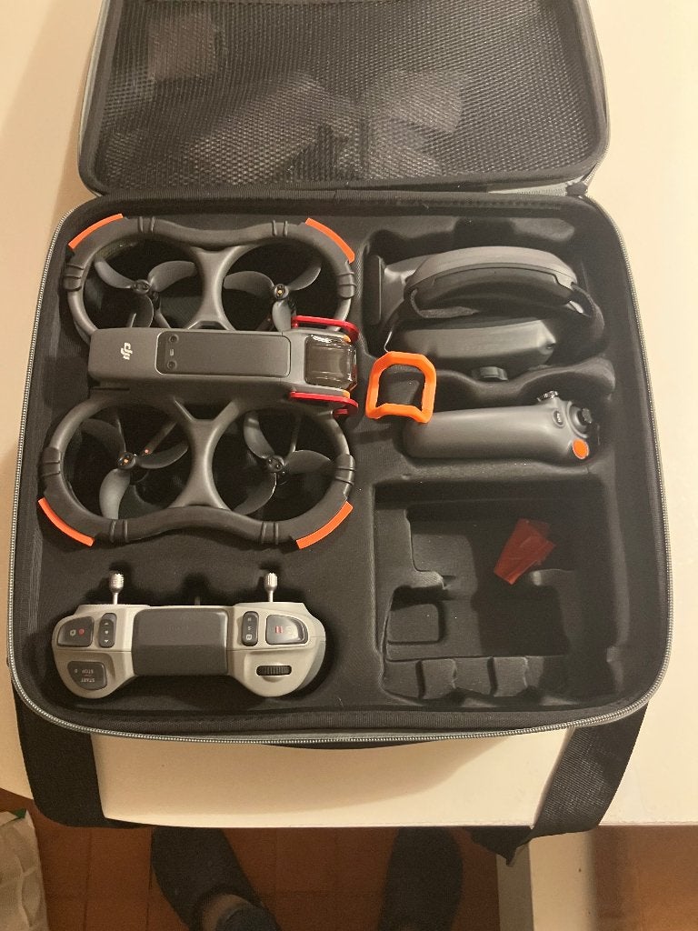dji drone avata 2 combo met goggles3 en 3 batterijen/lader, TV, Hi-fi & Vidéo, Drone avec caméra, 250 à 900 g, Qualité supérieure