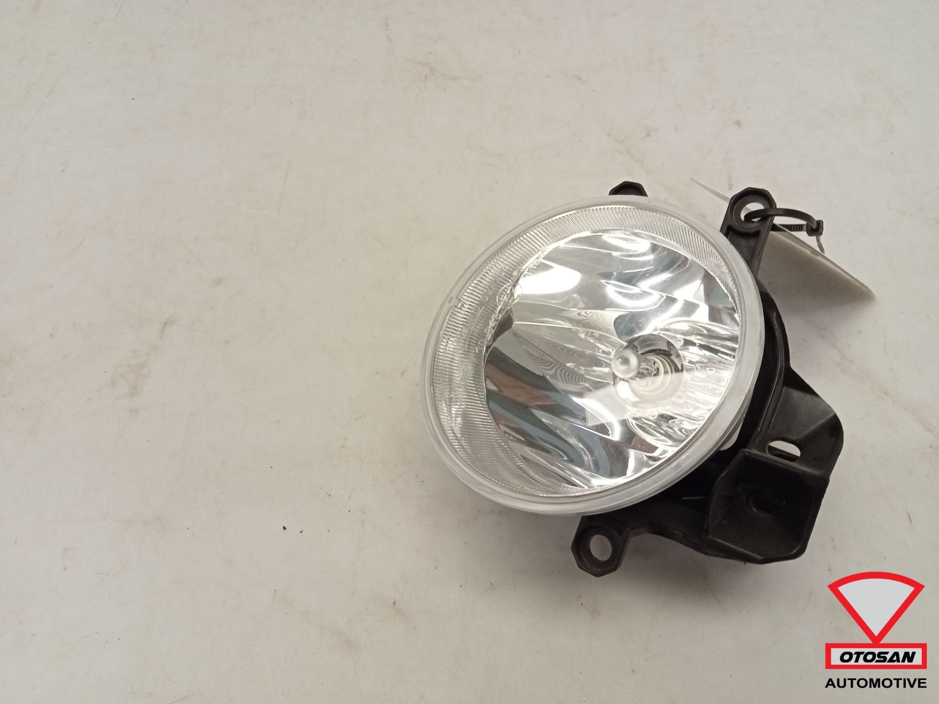 Toyota Aygo Yaris Auris 108 Mistlamp Links 81220-02110, Auto-onderdelen, Info@toyota.co.jp, Gebruikt, Toyota Motor Corporation