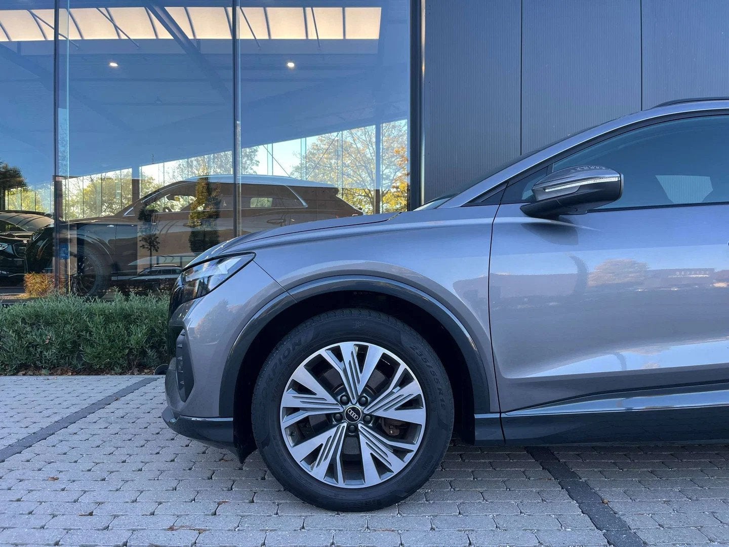 Audi Q4 e-tron Q4 e-Tron 55 kWh 35 Advanced Leder/Sportzetel, Autos, Cuir, Argent ou Gris, Achat, Euro 6