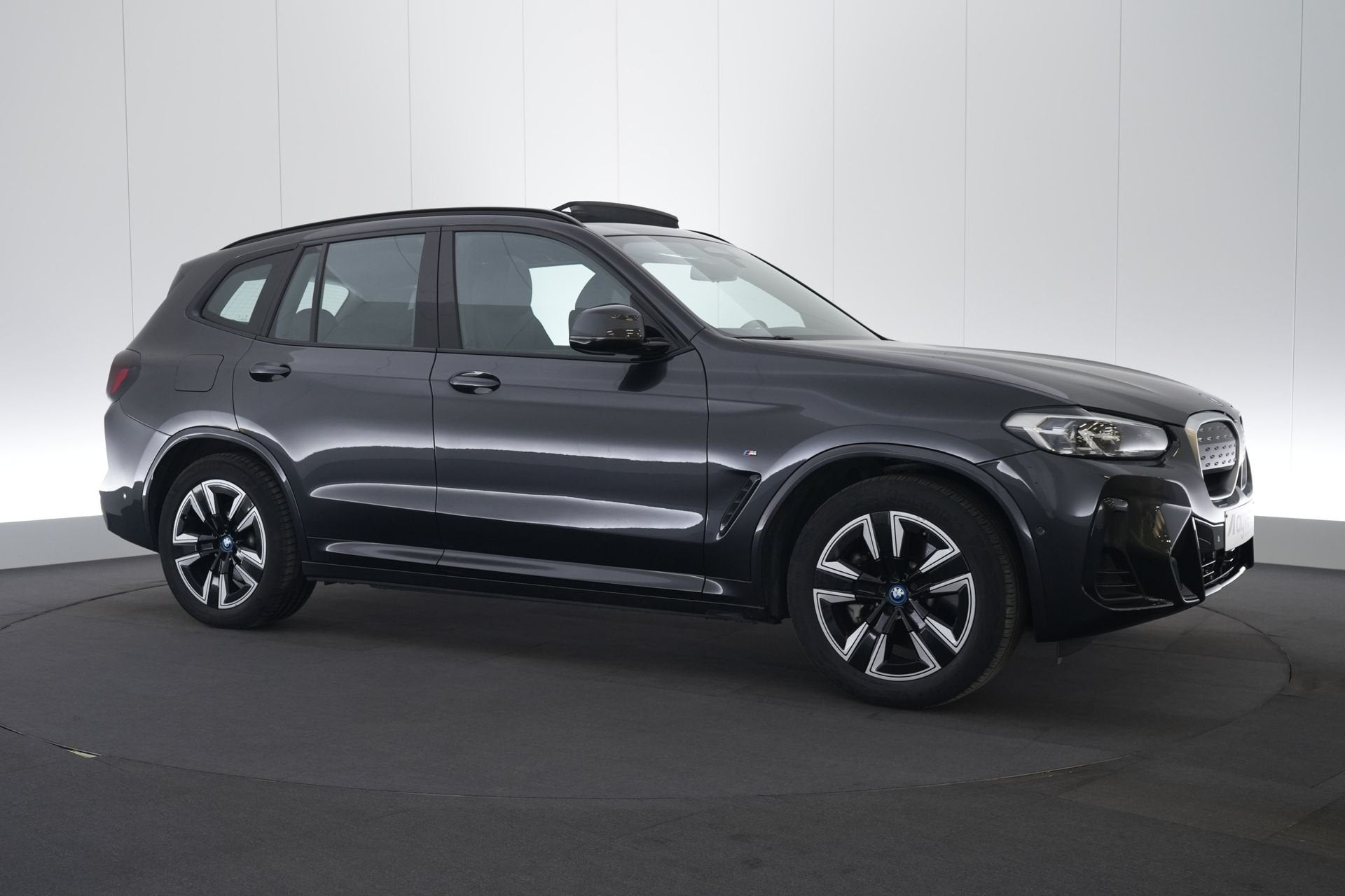 (2BQA531) BMW IX3, Autos, Argent ou Gris, Achat, Entreprise, Carnet d'entretien