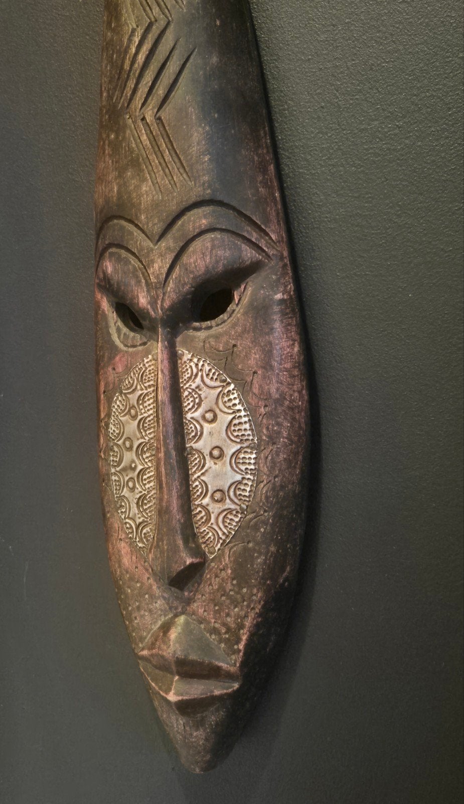 Groot Afrikaans houten wandmasker – handgesneden – 60 cm, Antiek en Kunst, Ophalen of Verzenden, Masker