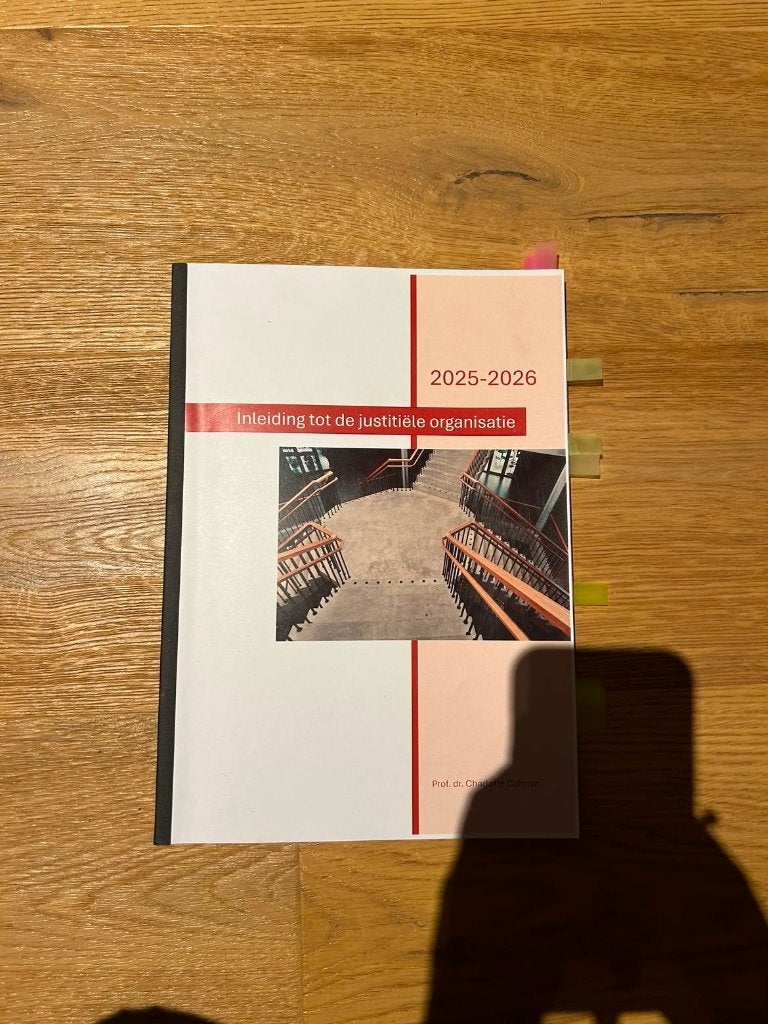 Inleiding tot de justitiële organisatie - Charlotte Colman, Livres, Livres scolaires, Enlèvement ou Envoi, Comme neuf, Autres matières