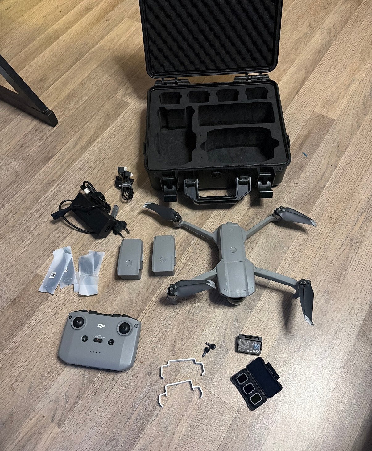 Drone DJI Mavic Air 2 Pack Complet + Mallette de Transport, TV, Hi-fi & Vidéo, Enlèvement, Comme neuf, DJI