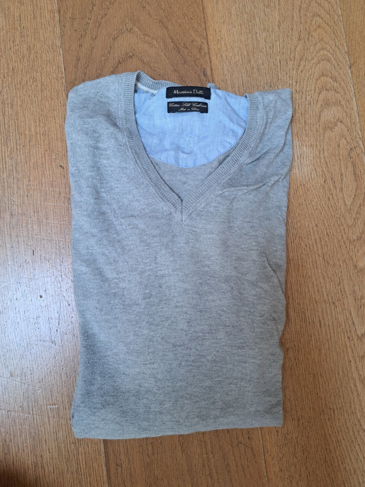 massimo dutti, Enlèvement