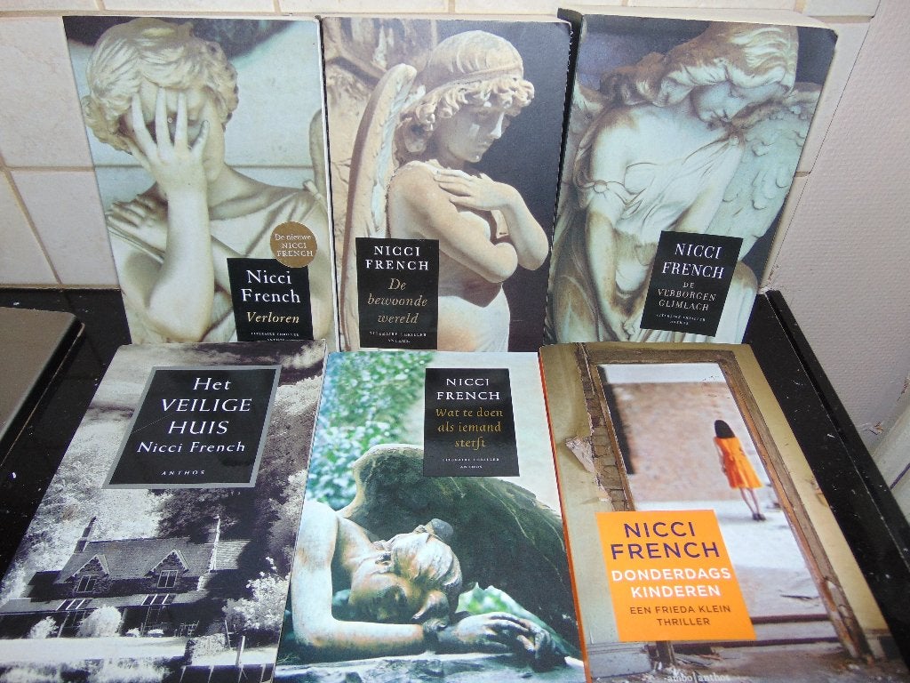 Boeken Nicci French, Ophalen of Verzenden, Gelezen, Nicci French