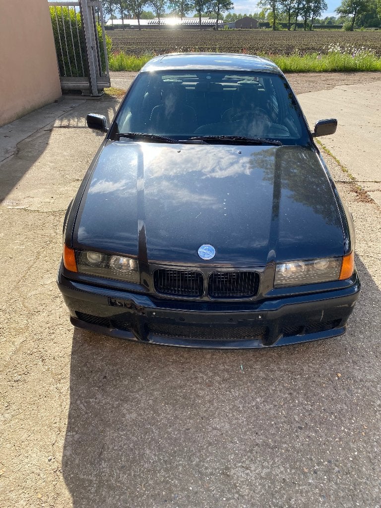 BMW E36 Sedan 318 M pack zonnedak manueel Bj1992 (Project), foto 5