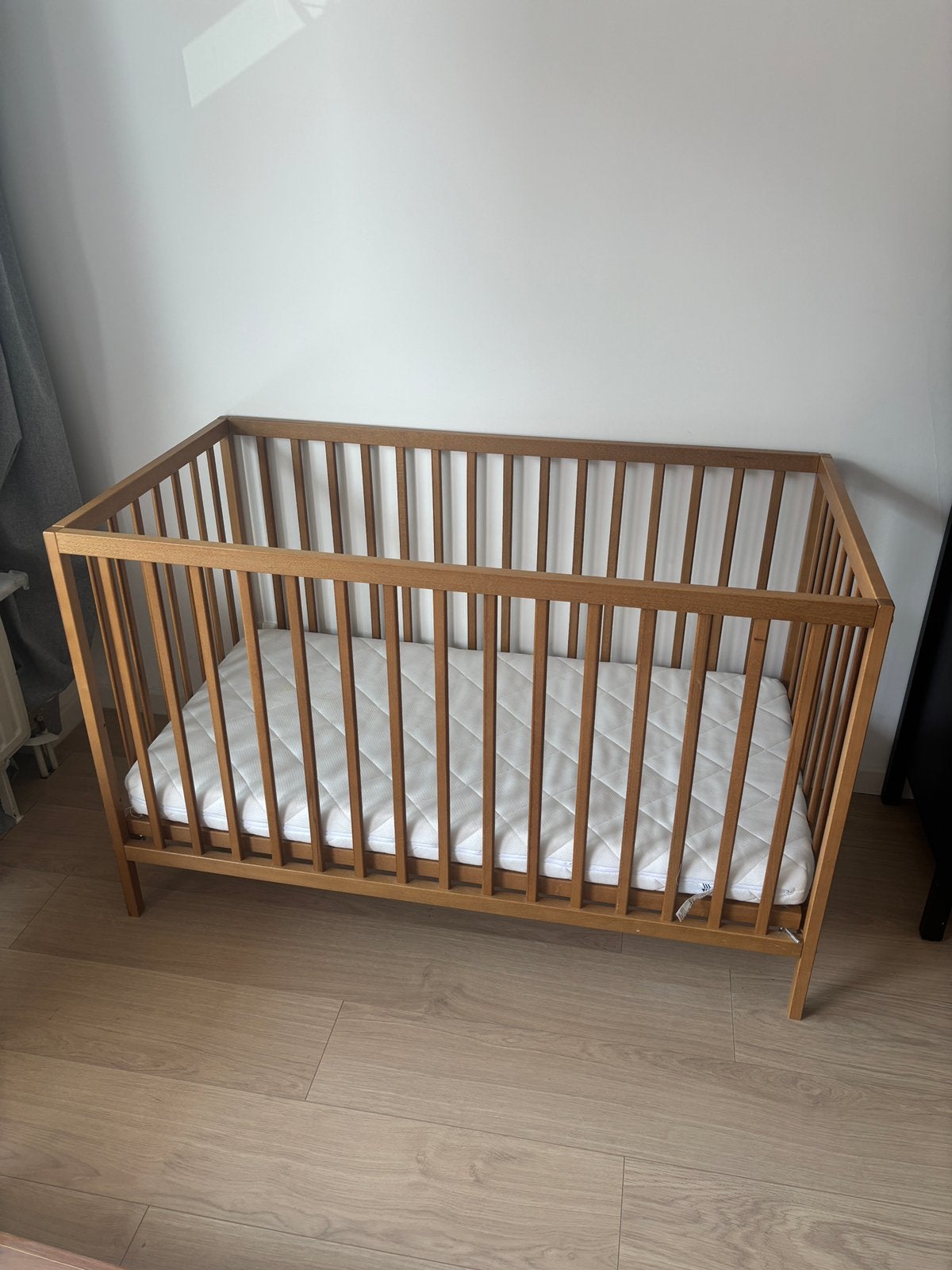 LEDIKANT „BEECH” | 60 X 120 CM | WALNOOT little Amélie, Kinderen en Baby's, Babywiegjes en Ledikanten, Ophalen, Gebruikt, Ledikant