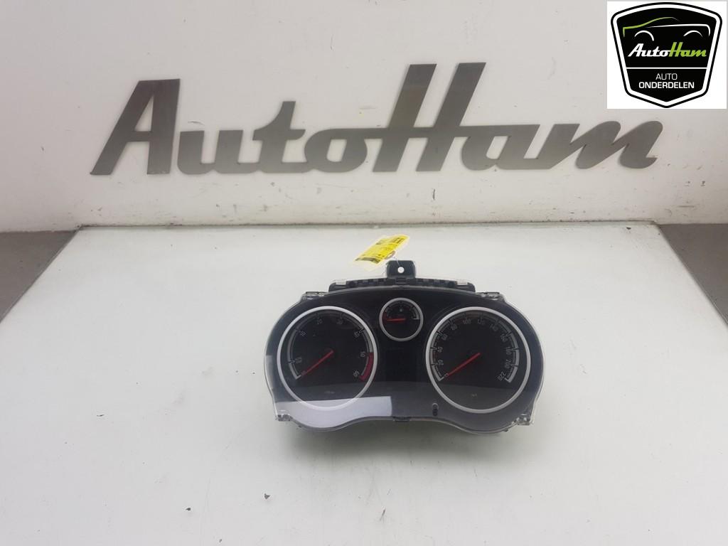COCKPIT Opel Corsa D (|1960384|13316504|13369220|), Auto-onderdelen, Gebruikt, Opel