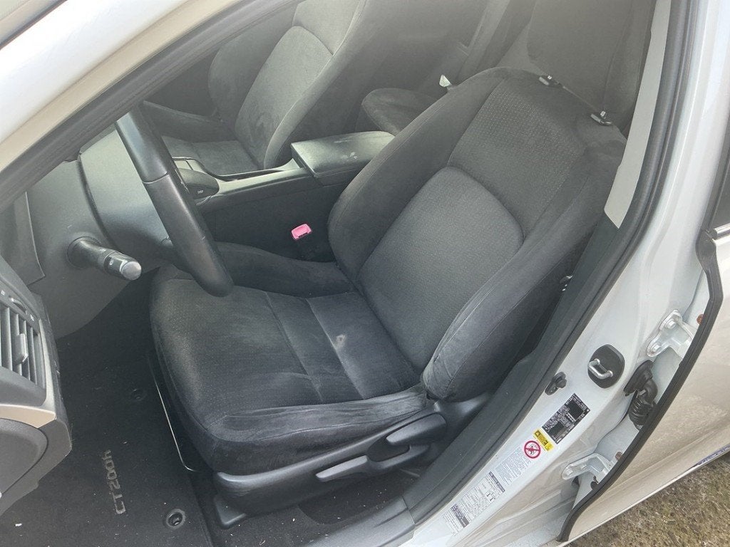 STOEL LINKS VOOR Lexus CT 200h (01-2010/09-2020), Auto-onderdelen, Lexus-infoservice@lexus.de, Gebruikt, Lexus, Toyota-Allee 2
50858  Köln, DE