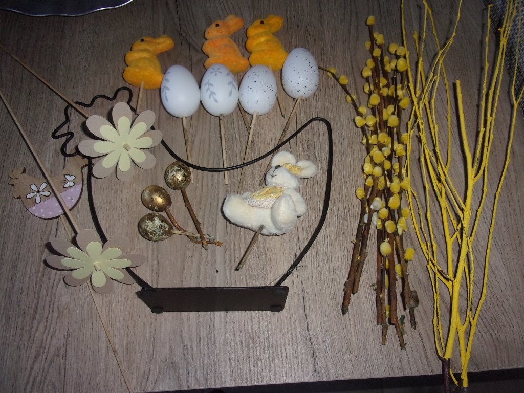 bloemsierkunst voor Pasen, Gereedschap of Accessoires, Geel, Ophalen of Verzenden, Zo goed als nieuw
