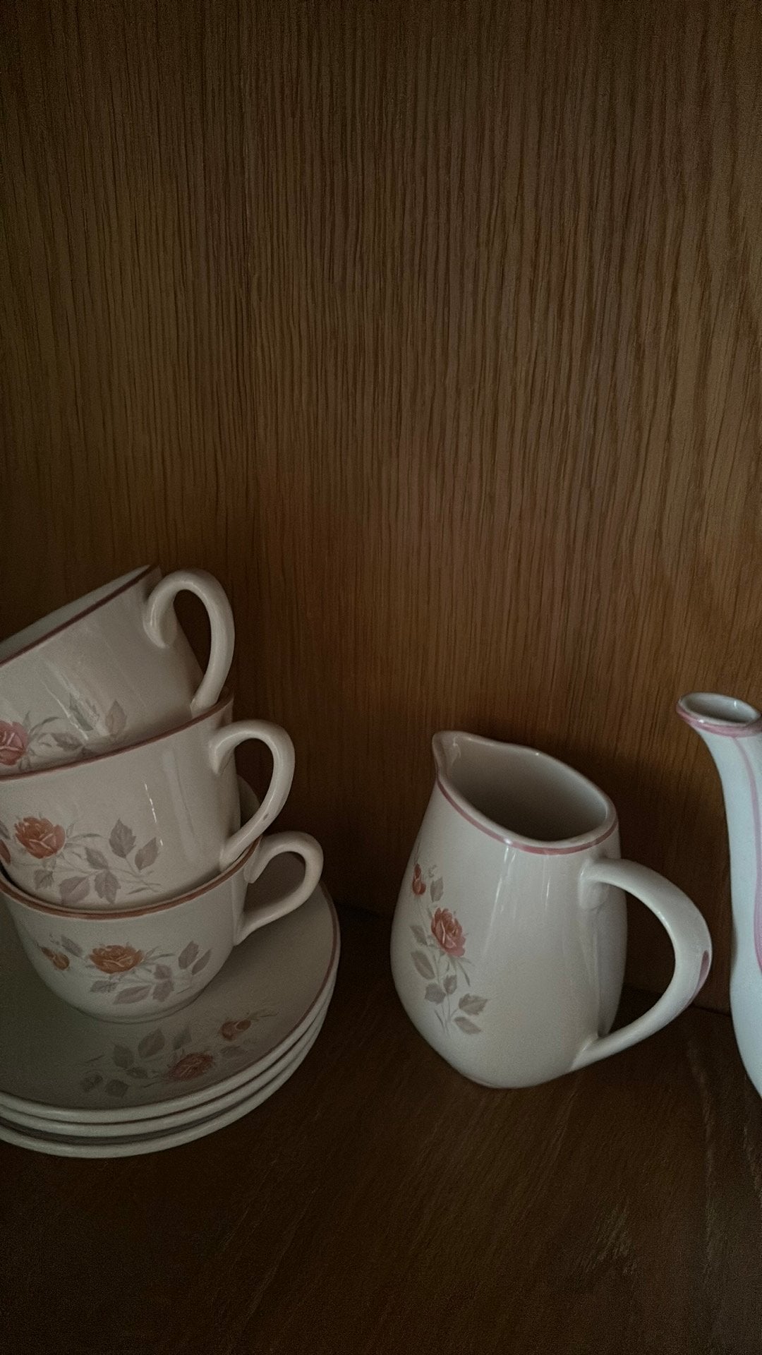 Antiek eetservies en koffieservies, Ophalen