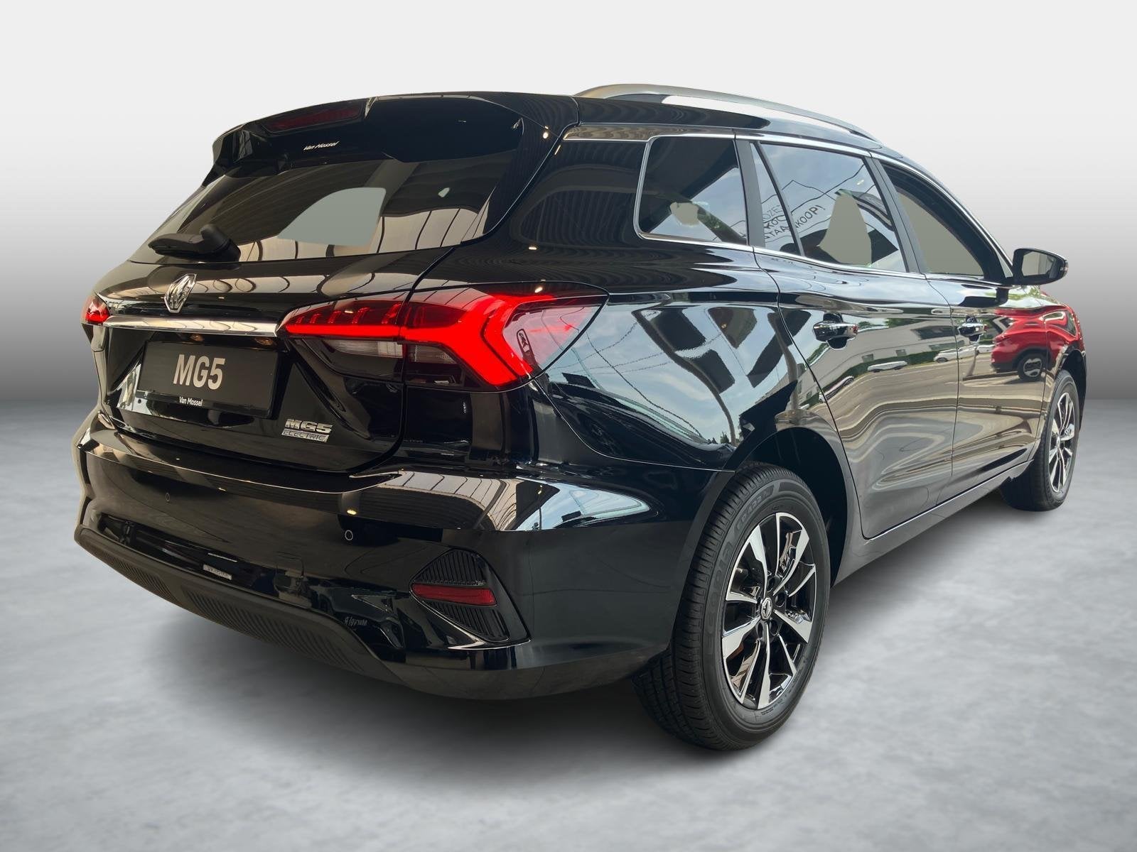 MG MG5 Comfort 61kWh (automatique), Autos, Achat, https://public.car-pass.be/vhr/1cf7fa62-1c81-4829-b2d2-e986d8e70426, Noir, 5 portes