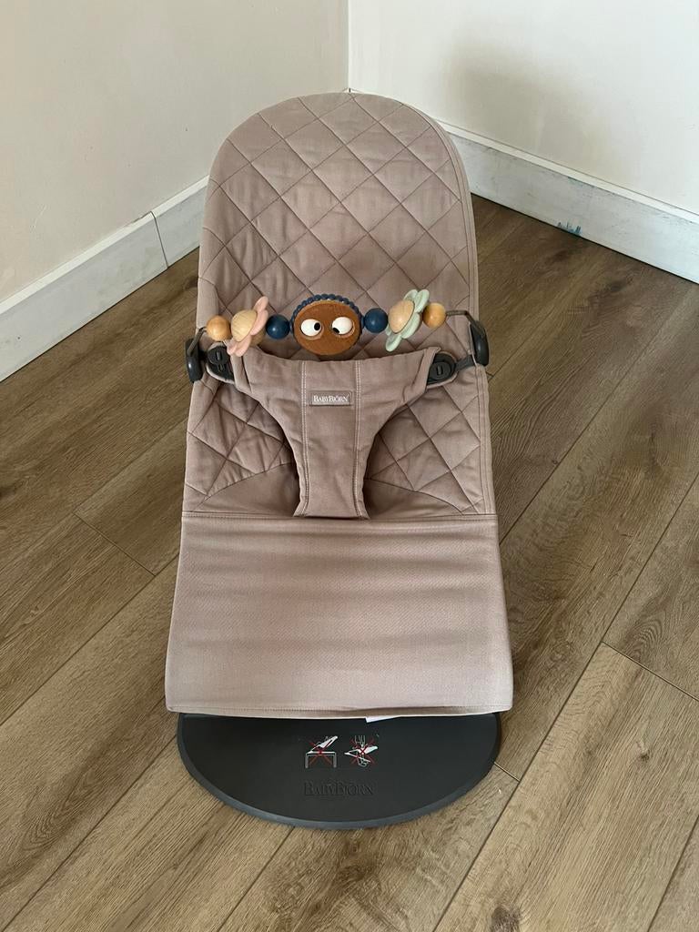 Transat Babybjorn avec arc de jeu, Enlèvement, Comme neuf, Chaise rebondissante, Autres marques
