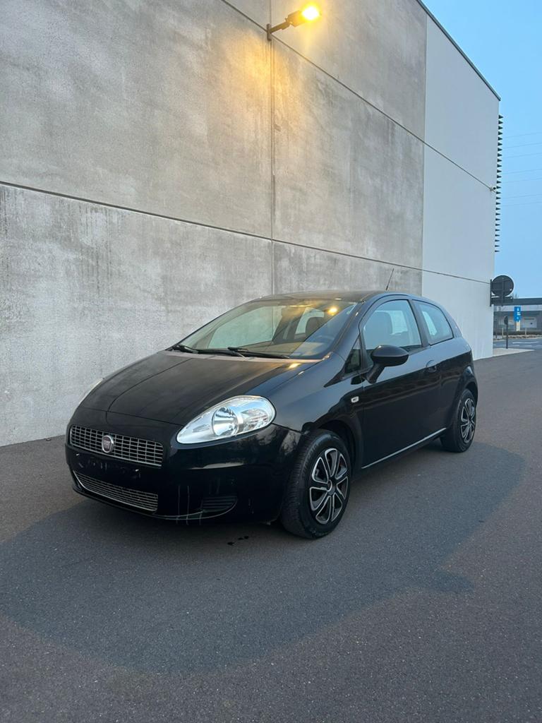 Fiat punto 1.2 benzine 48kw bj 2009 km150432 1j garantie, https://public.car-pass.be/vhr/d0544a16-e301-4746-8ccf-ddab1b6e2a93