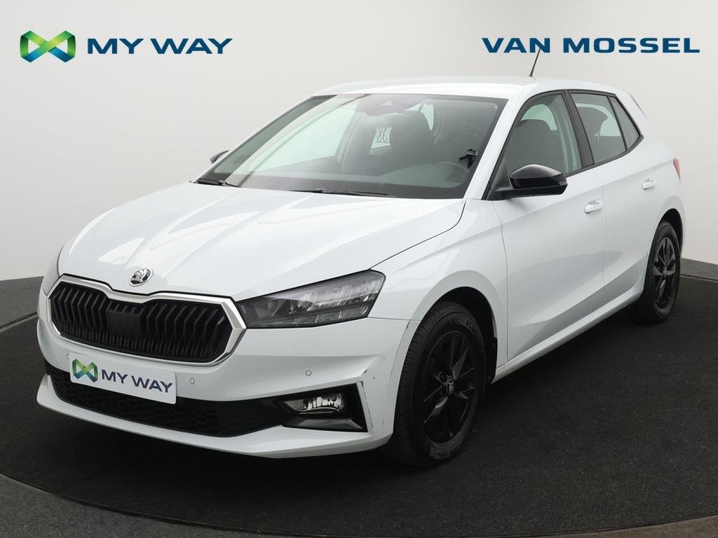 Skoda Fabia Fabia 1.0i Selection, Auto's, Skoda, https://public.car-pass.be/vhr/e3882c9f-a371-465d-ae2b-8be0e2e04c97, Wit, Handgeschakeld