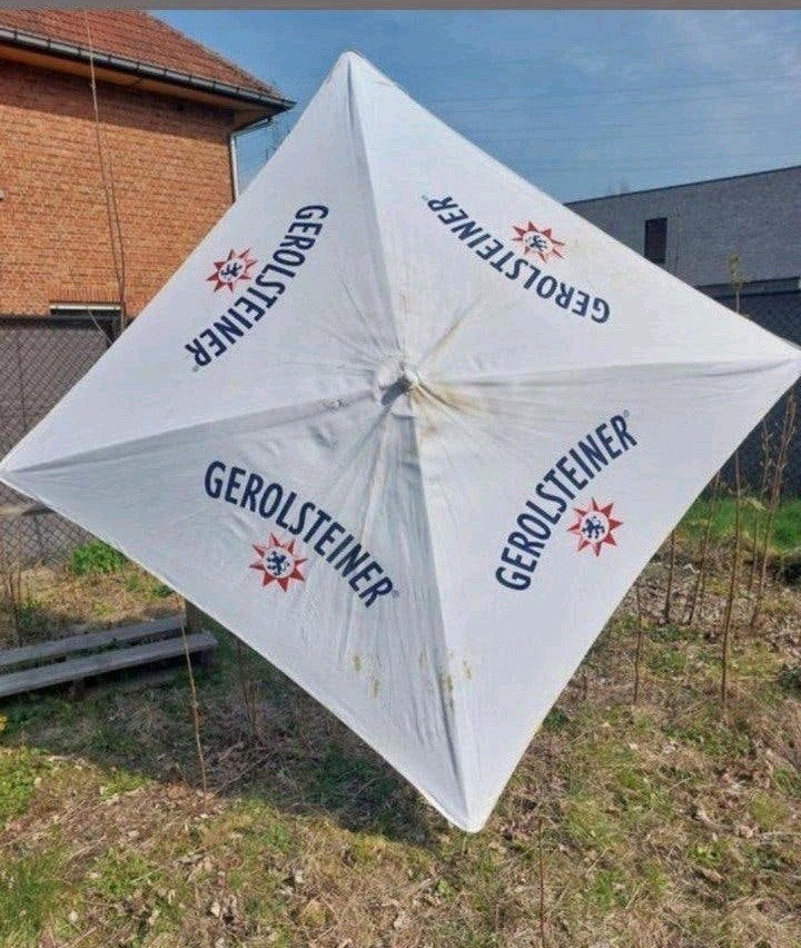 Parasol  Gerolsteiner, Tuin en Terras, Ophalen