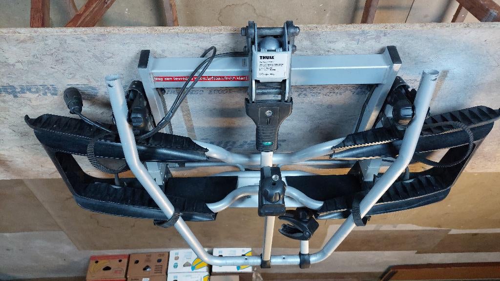 Thule fietsdrager, Support d'attelage, 2 vélos, Comme neuf, Enlèvement