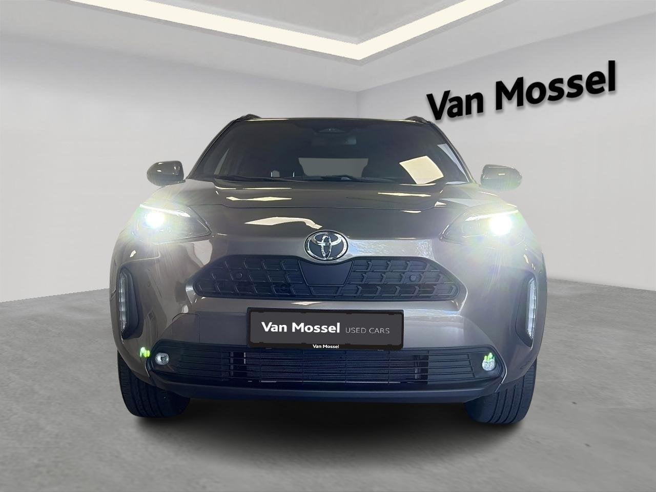 Toyota Yaris Cross 1.5 VVT-ie Hybrid 85kW Dynamic Plus CVT, Auto's, Dealer onderhouden, Stof, Gebruikt, 116 pk