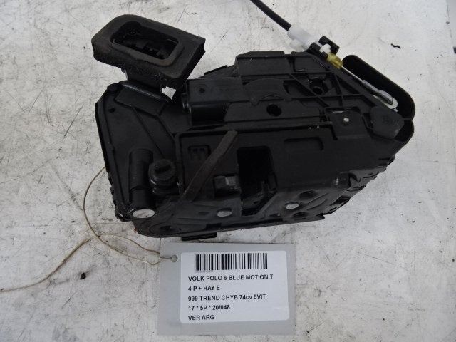 SERRURE DE PORTE ARRIÈRE GAUCHE Polo VI (AW1) (5TA839015E), Utilisé, Arrière, Volkswagen