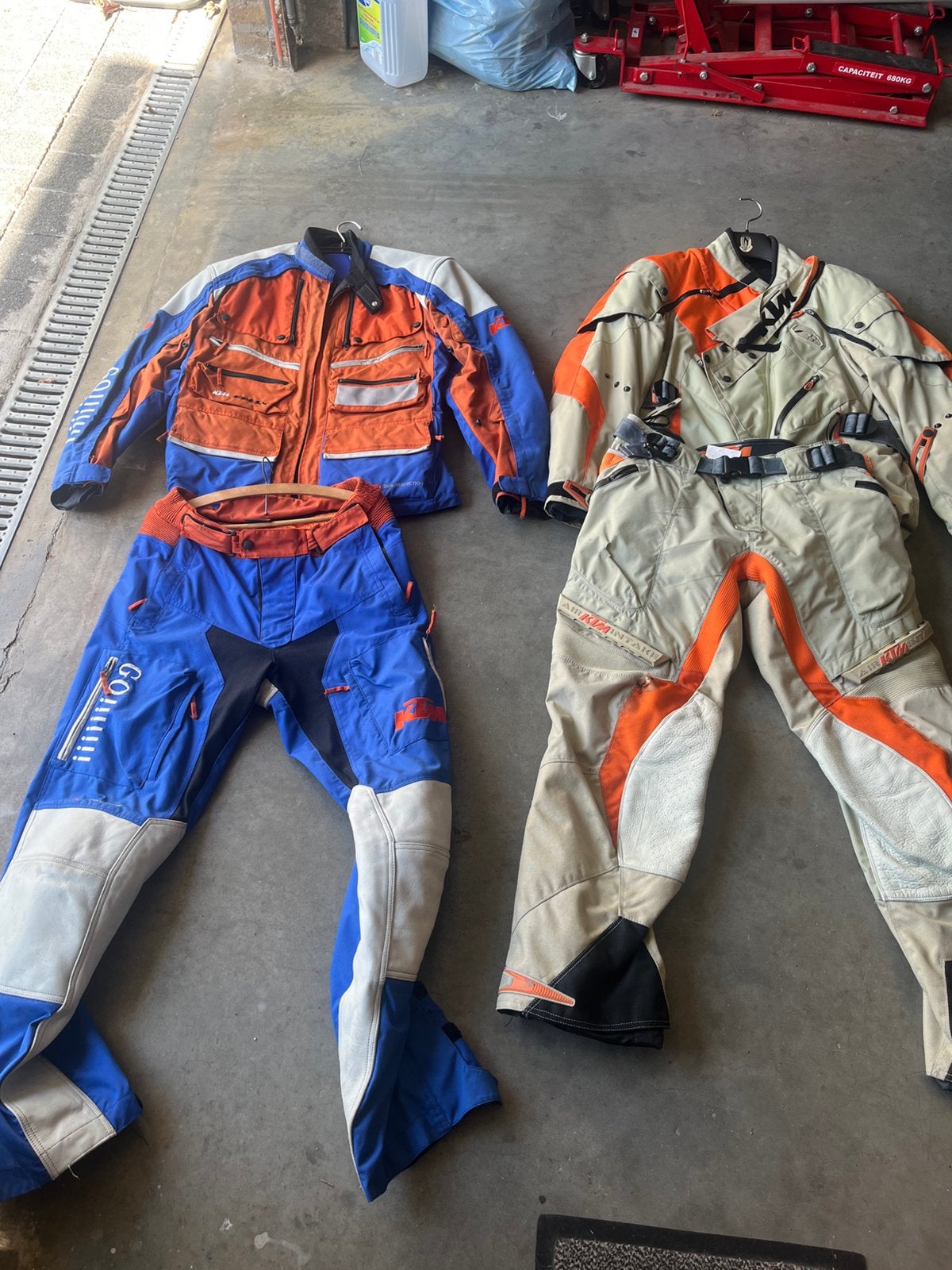 Verschillende motorkledij ktm yamaha, Enlèvement ou Envoi, Neuf, sans ticket, Hommes, Combinaison