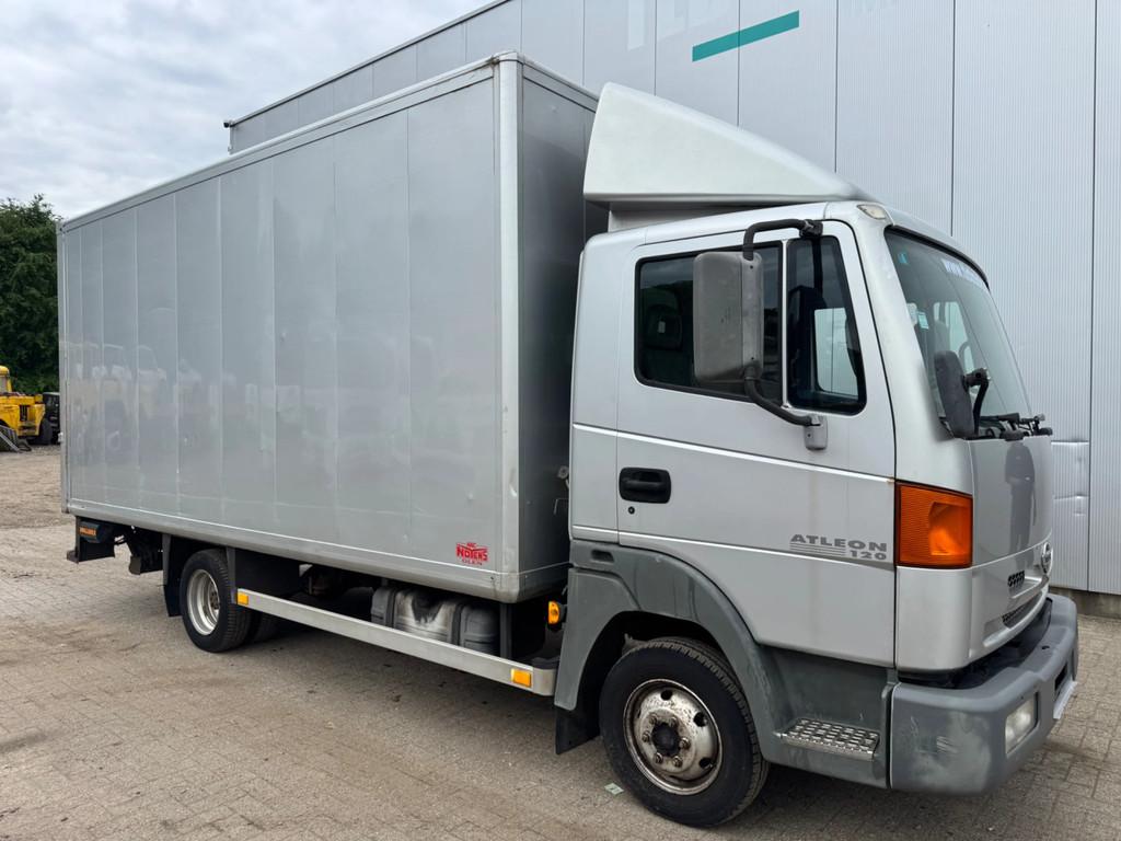 Nissan Atleon *3500kg-BELGIAN ORIGINE* (bj 2003), Gebruikt, 2953 cc, Bedrijf, Zilver of Grijs