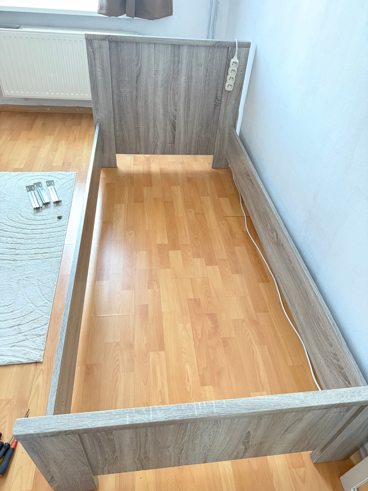 Eenpersoonsbed 90x200cm, Huis en Inrichting, Ophalen, 90 cm, Eenpersoons, Zo goed als nieuw