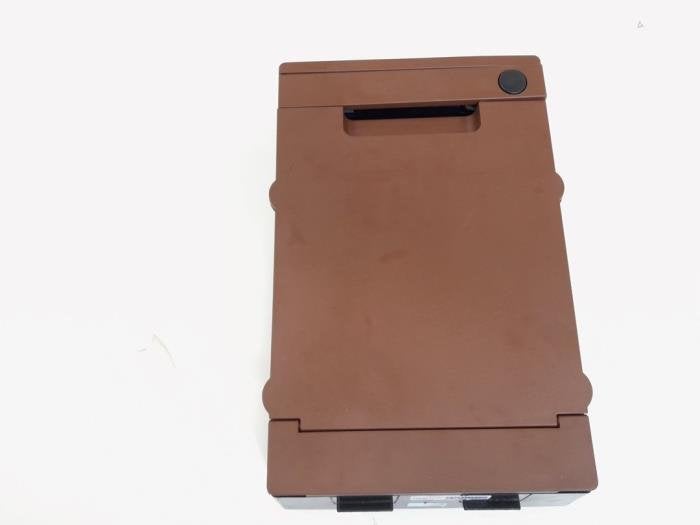Accoudoir d'un BMW 5-Serie, -, 3 mois de garantie, Utilisé, -