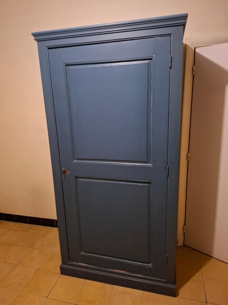 Grande ancienne armoire en bois repeinte, Enlèvement, Inconnu, Inconnu, Inconnu
