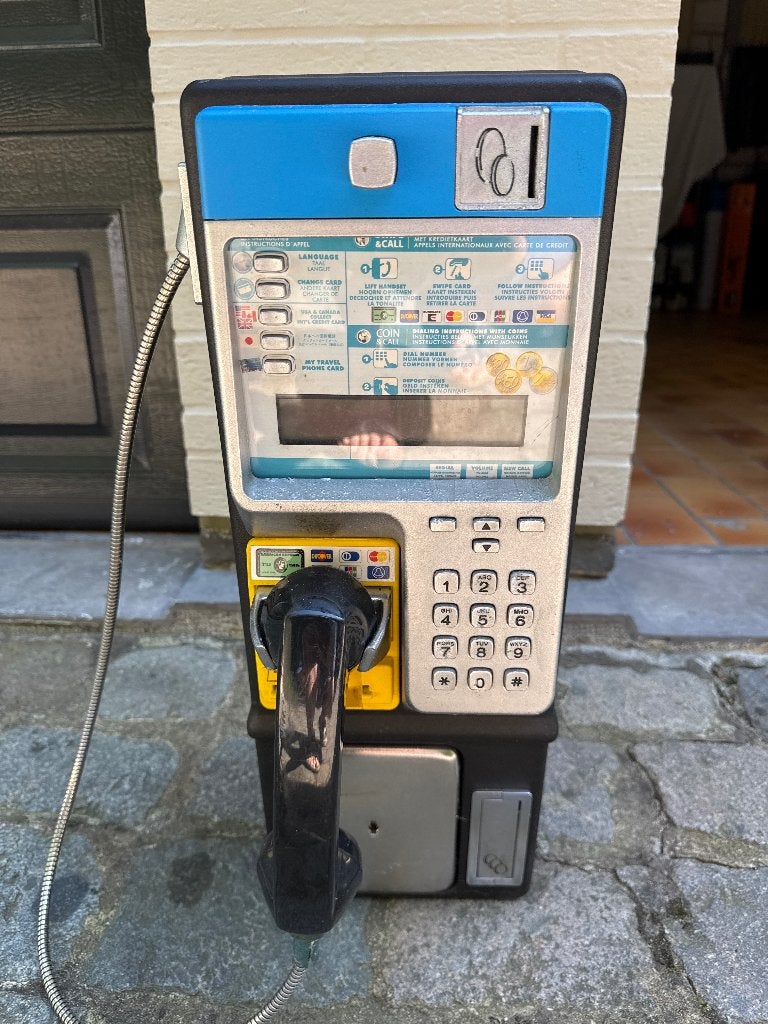 Design - laatste betaaltelefoons van België!, Vintage, Gebruikt, Meerkleurig, Ophalen of Verzenden