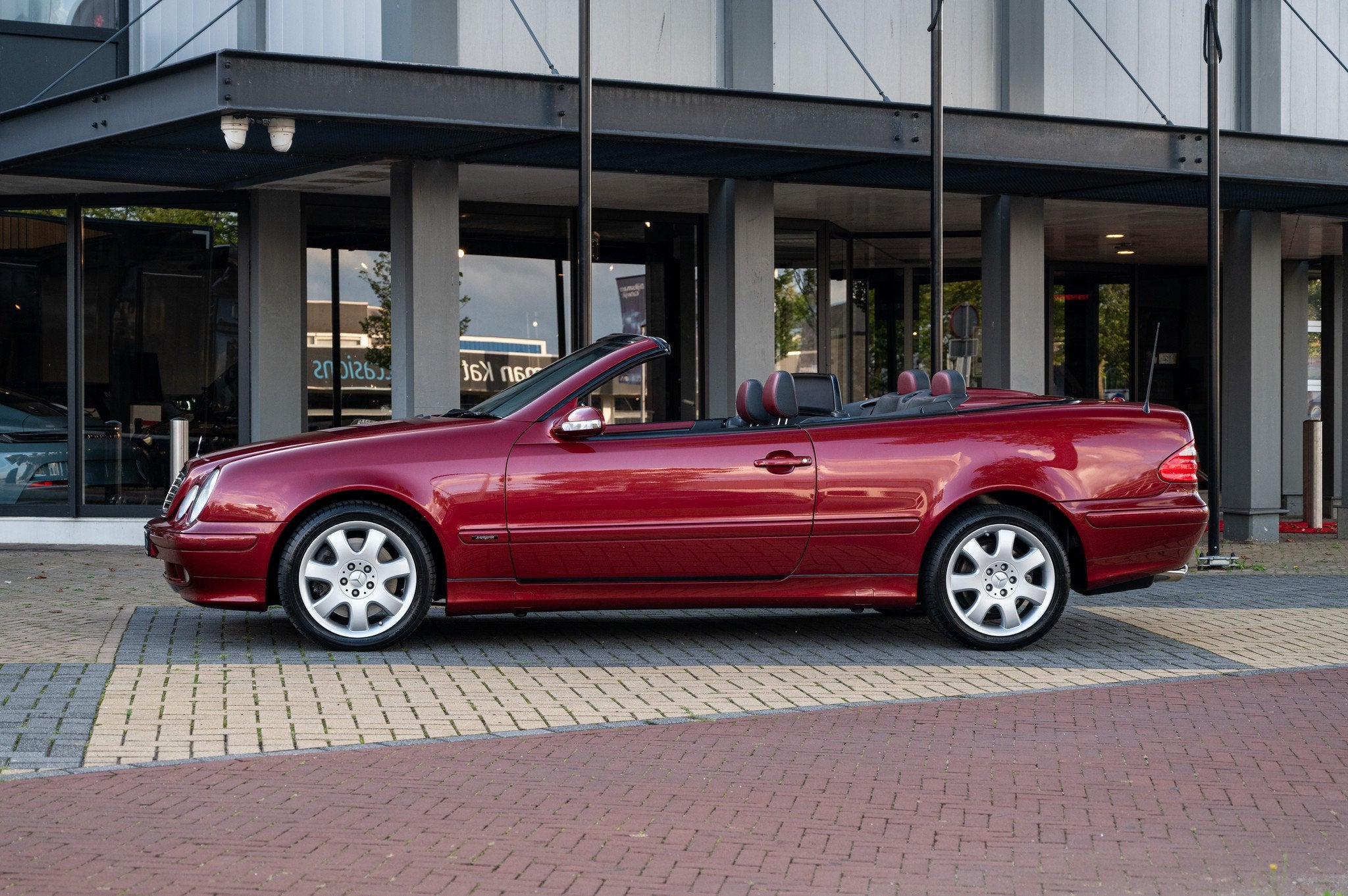 Mercedes-Benz CLK-Klasse CLK 430 Cabriolet Avantgarde, Auto's, Automaat, 4 zetels, Gebruikt, 8 cilinders