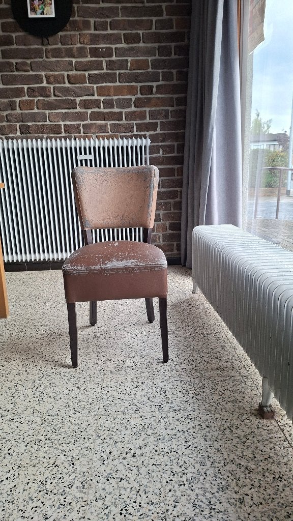 Comfortabele stoelen  44 stuks, Huis en Inrichting, Stoelen, Gebruikt, Vijf, Zes of meer stoelen, Ophalen, Hout