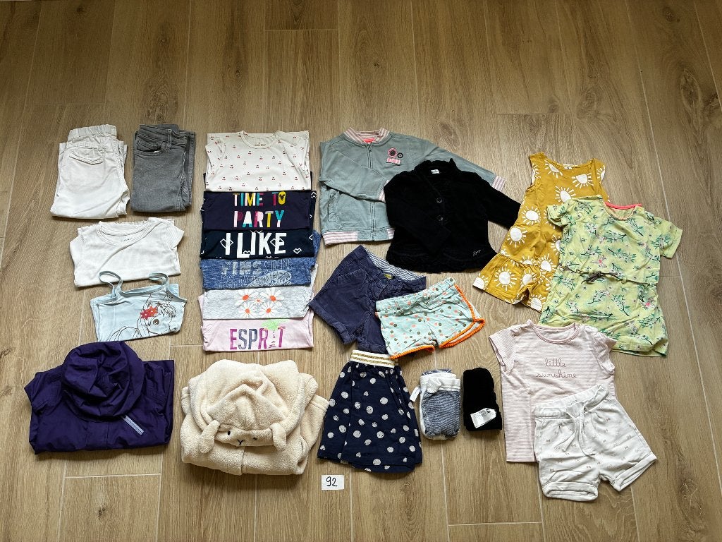 Pakket meisjes maat 92, Ophalen, Zo goed als nieuw, Maat 92