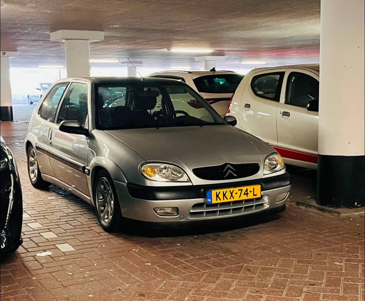 Citroën Saxo 1.6 16v vts, Autos, Bluetooth, Argent ou Gris, Achat, 87 kW