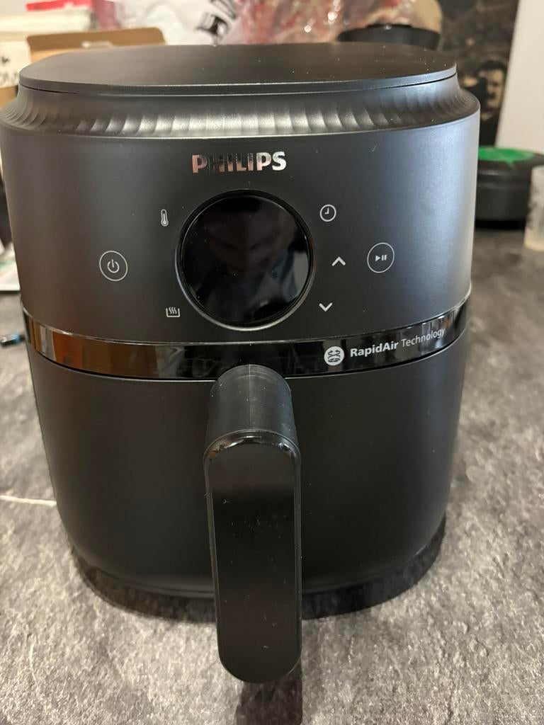 Air fryer Philips de 2025 garanti 1 an encore, Electroménager, Enlèvement, Utilisé, Friteuse à air XL, 1500 grammes ou plus