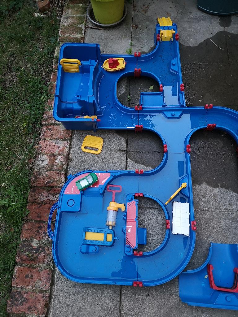 Grote set Aqua Play (>40 onderdelen), Kinderen en Baby's, Ophalen, Zo goed als nieuw