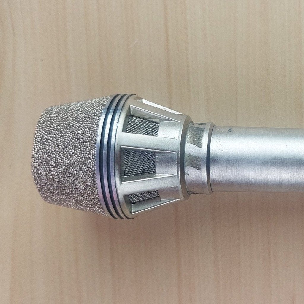 AKG D190E (micro dynamique vintage), Musique & Instruments, Enlèvement ou Envoi, Utilisé, Micro pour instrument