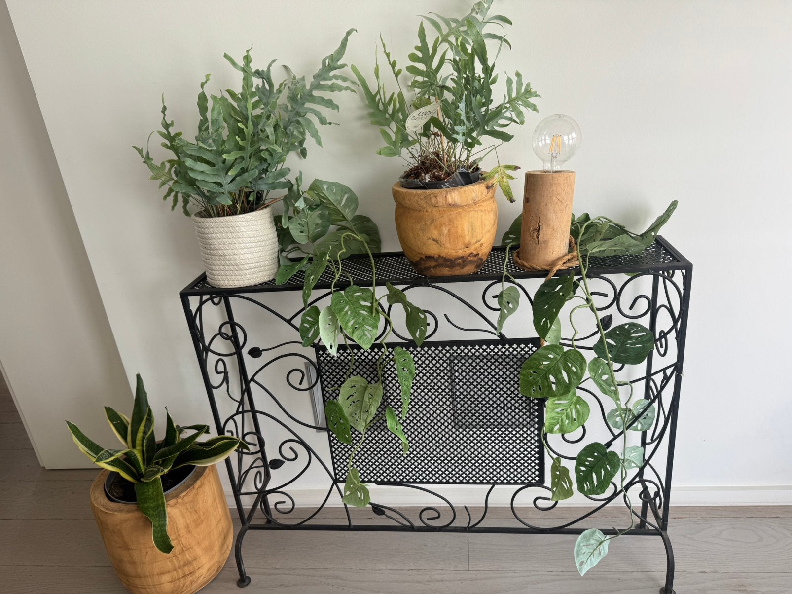 Support en métal noir, Maison & Meubles, Accessoires pour la Maison | Porte-journaux & Porte-revues, Enlèvement, Utilisé