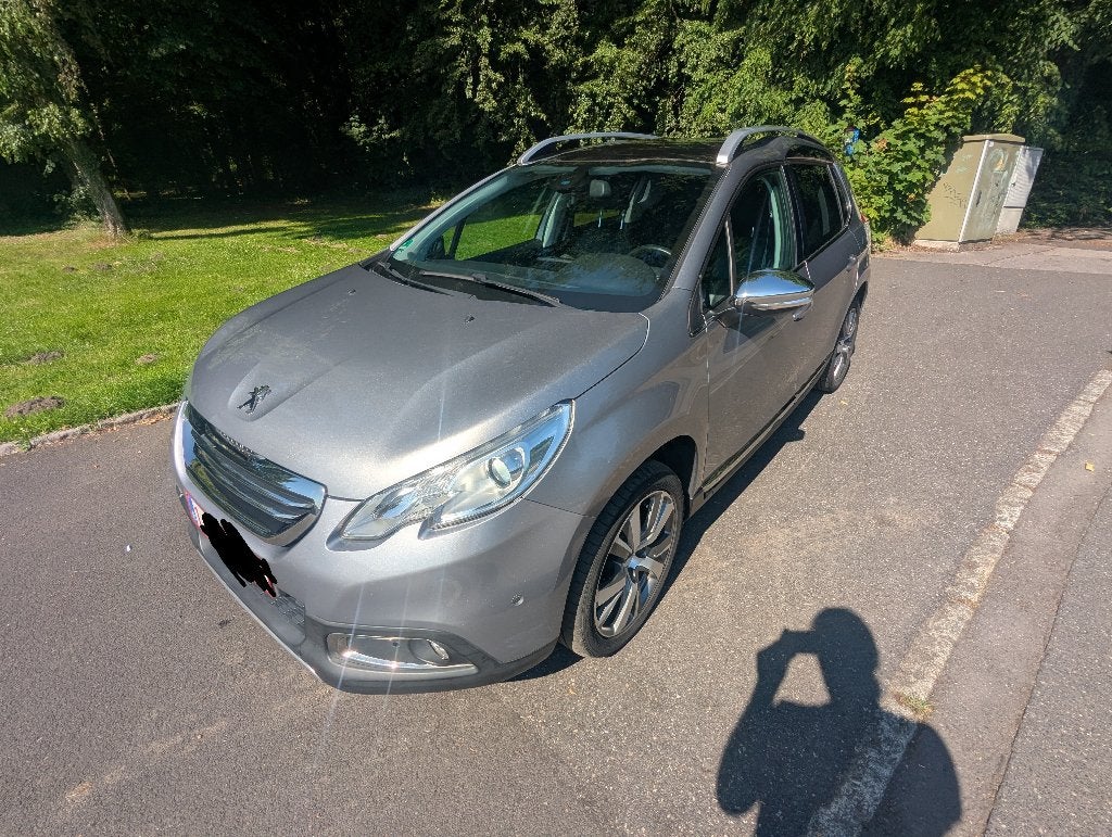 Peugeot 2008 Allure, Auto's, Voorwielaandrijving, Euro 5, Zwart, Leder