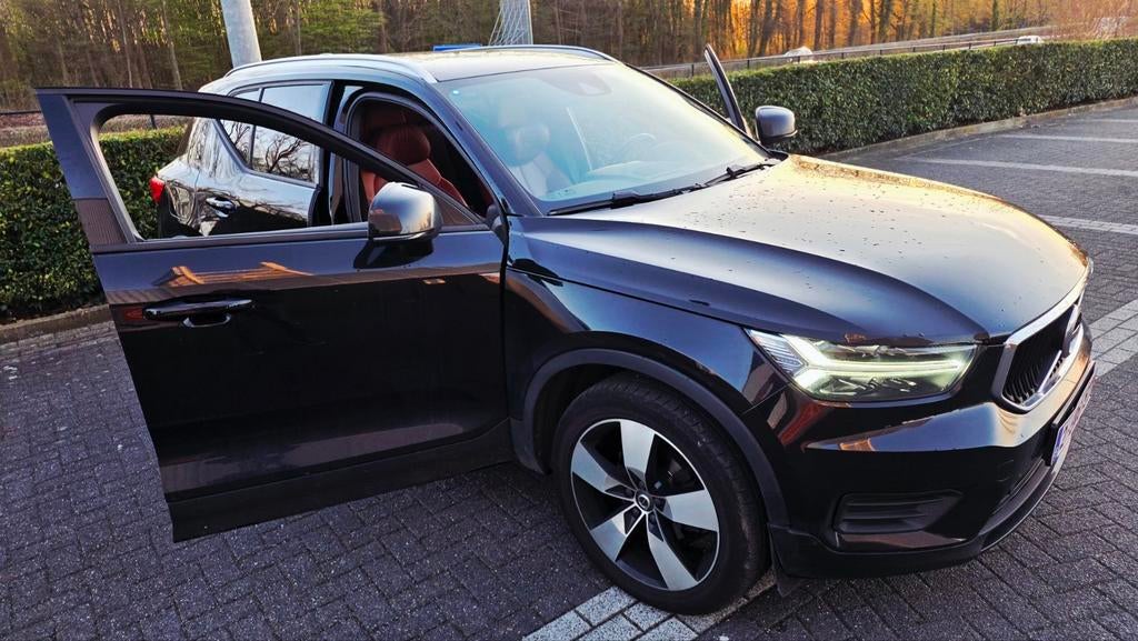 XC40 Te koop (dealer onderhouden) Automaat!, Auto's, Diesel, Particulier, Dealer onderhouden, Te koop