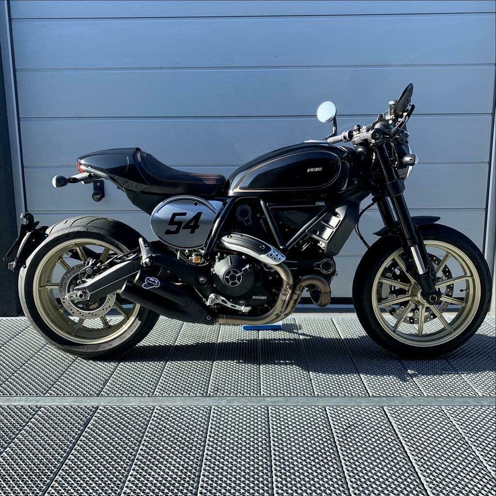 Ducati Scrambler 800, 2018, 6000km, Motoren, Motoren | Ducati, Sportuitlaat, 2 cilinders, Motorrijbewijs A, Gebruikt