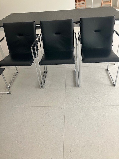 6 chaises Arco Frame - Designer : Burkhard Vogtherr - 3600€, Maison & Meubles, Chaises, Comme neuf, Enlèvement, Cinq, Six Chaises ou plus