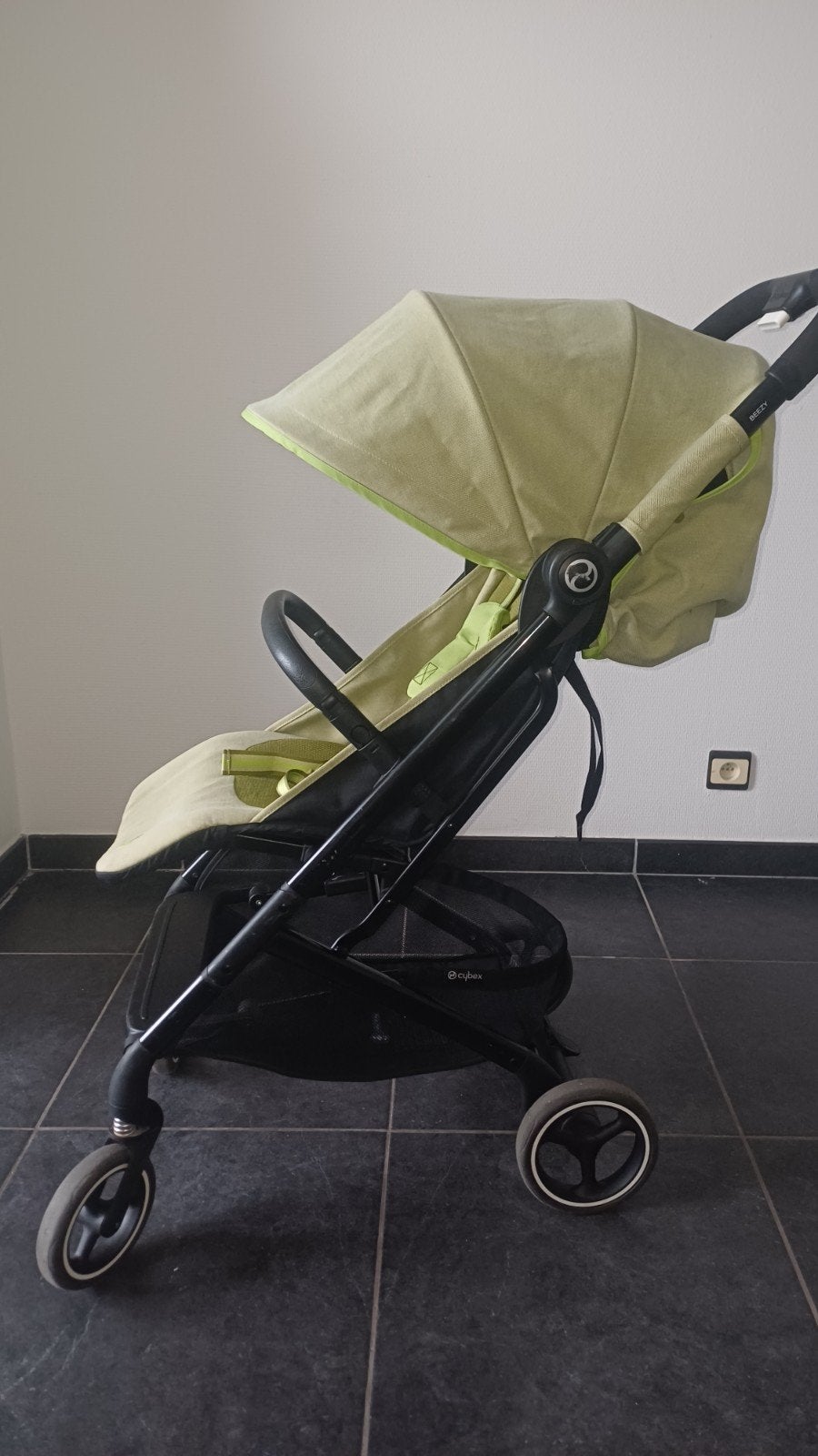 poussette compacte Beezy Nature Green, Enlèvement, Utilisé, Autres marques