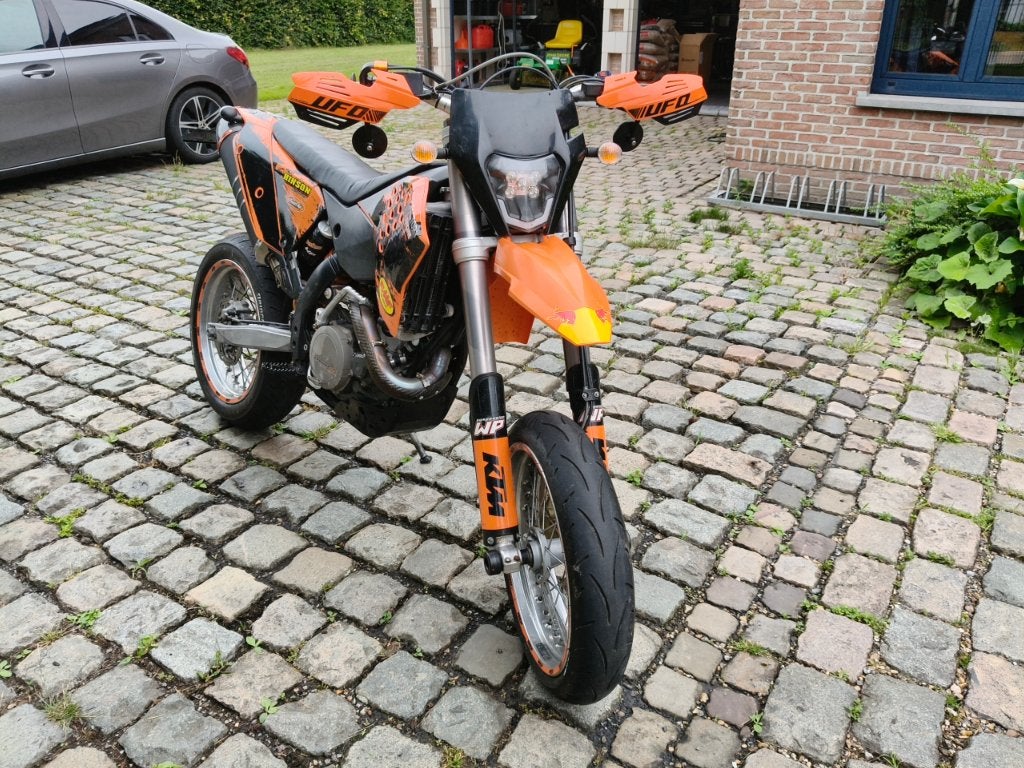 supermoto ktm exc-r 450 2008, Motos, Motos | KTM, Particulier, SuperMoto, plus de 35 kW, 1 cylindre, Permis Moto A, Manuelle, Occasion