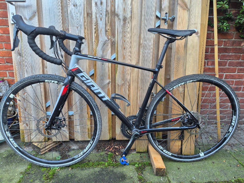 Giant Defy 2 (2016), Fietsen en Brommers, Fietsen | Racefietsen, Ophalen, 28 inch, Heren, Aluminium