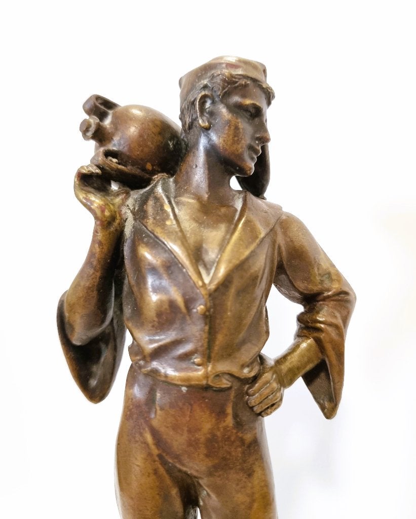 Statue en bronze d'un jeune homme avec une cruche, signée., Enlèvement ou Envoi, Bronze