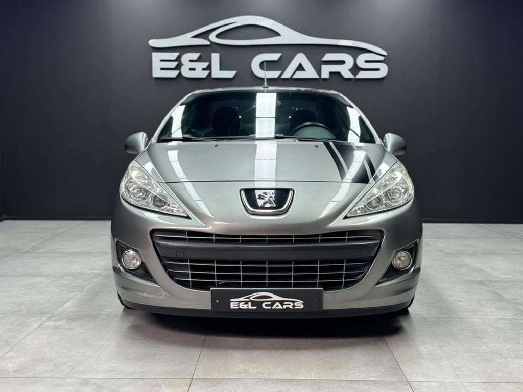 Peugeot 207 207 CC 1.6 HDi *12 mois de garantie* (bj 2013), Auto's, Stof, 4 cilinders, Cabriolet, Electronic Stability Program (ESP)